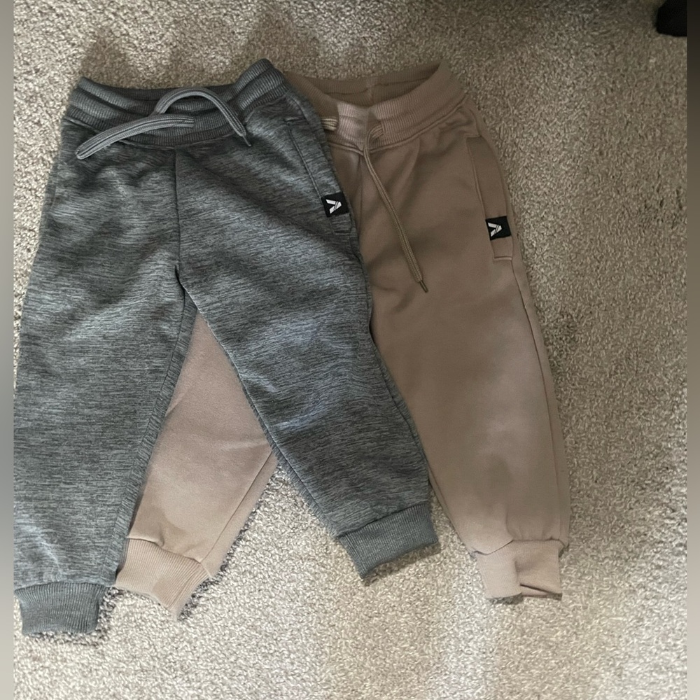 Kids Jogger Pants Set - Gray and Tan